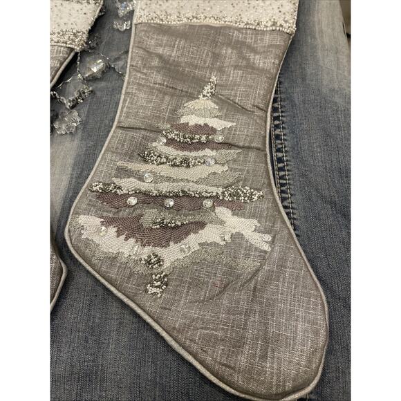 Pier 1 Imports CHRISTMAS STOCKING Holiday 18" Beaded Silver& White Tree‎ Set 2 - Picture 4 of 7